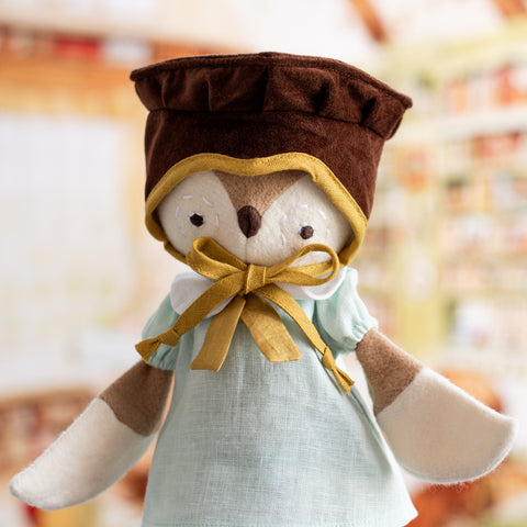 lucy owl wearing scholarly blouse for dolls with thinking cap