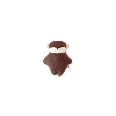 mini otter flat lay